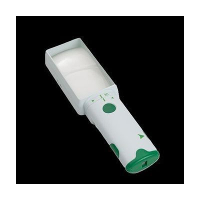 Image: 3X LED magnifier with 2 stage illumination